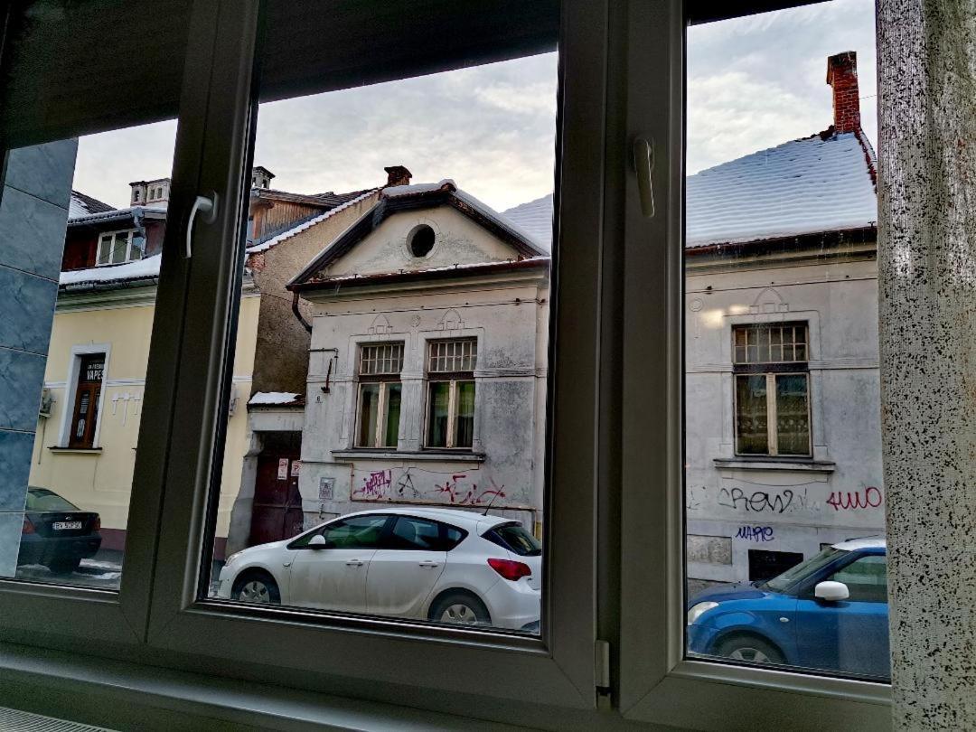 Old Town Cozy Flat דירה *