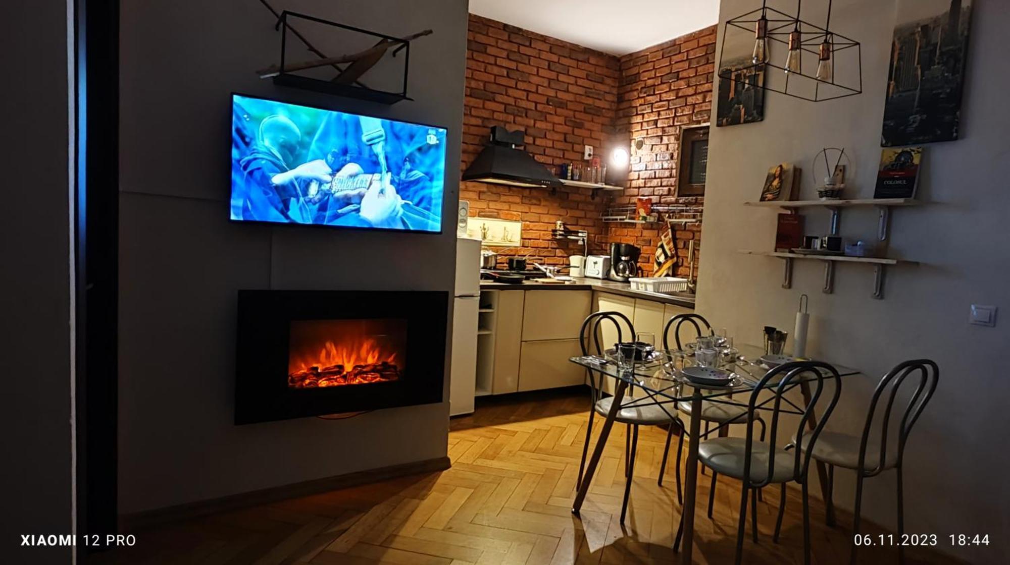 Old Town Cozy Flat * בראשוב